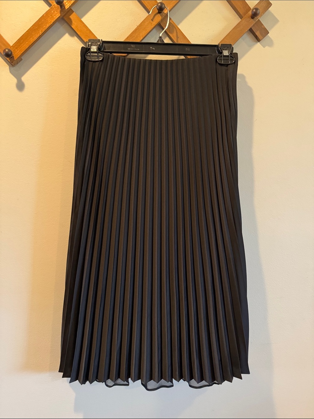 JCREW Women's Black Pleated Midi Skirt